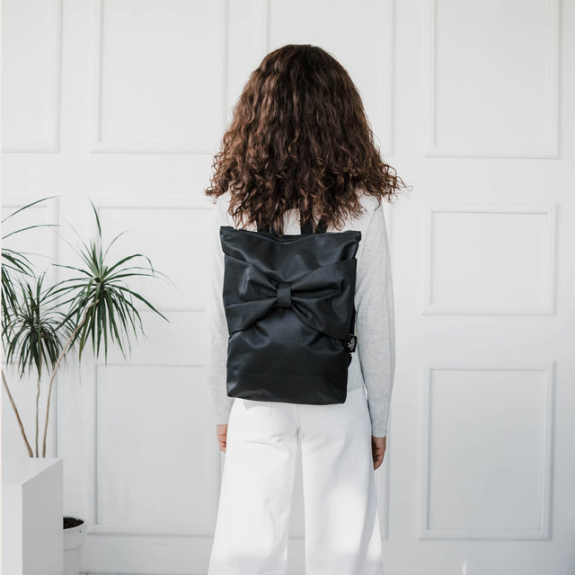 Nepralaidi vandeniui kuprinė - Black Bow