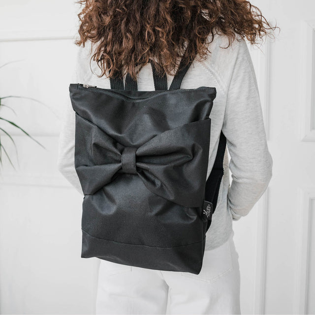 Nepralaidi vandeniui kuprinė - Black Bow