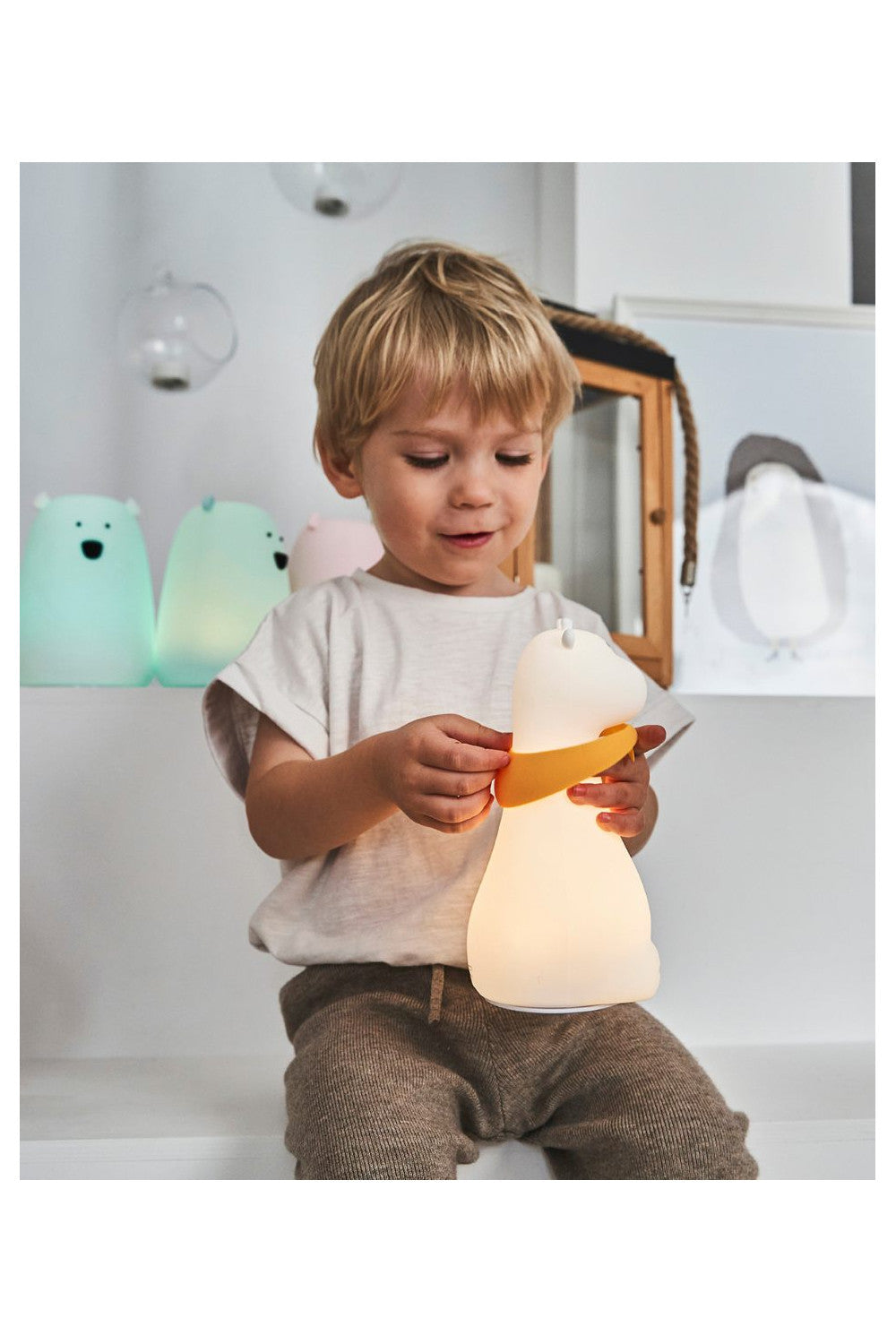 Giraffe Silicone Lamp - White